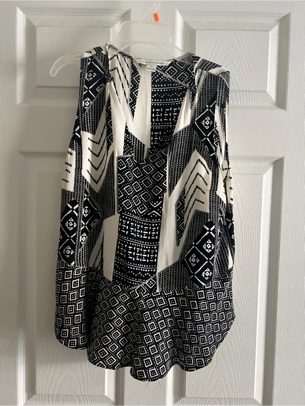 Diane Von Furstenberg Black and White Geometric Sleeveless Top
